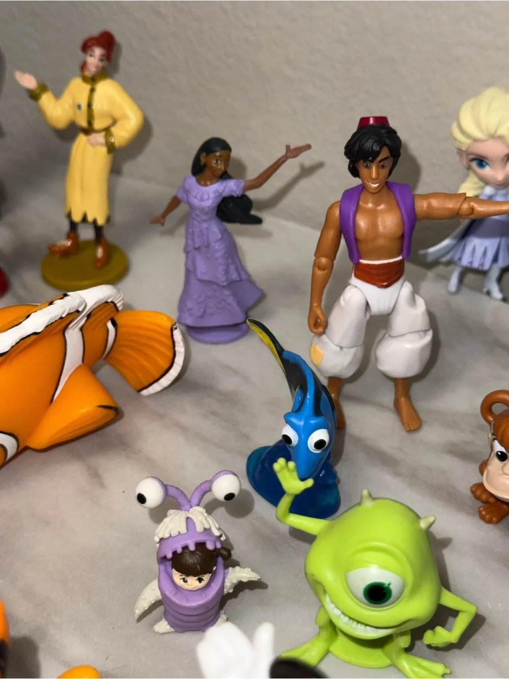 Disney characters figurine lot